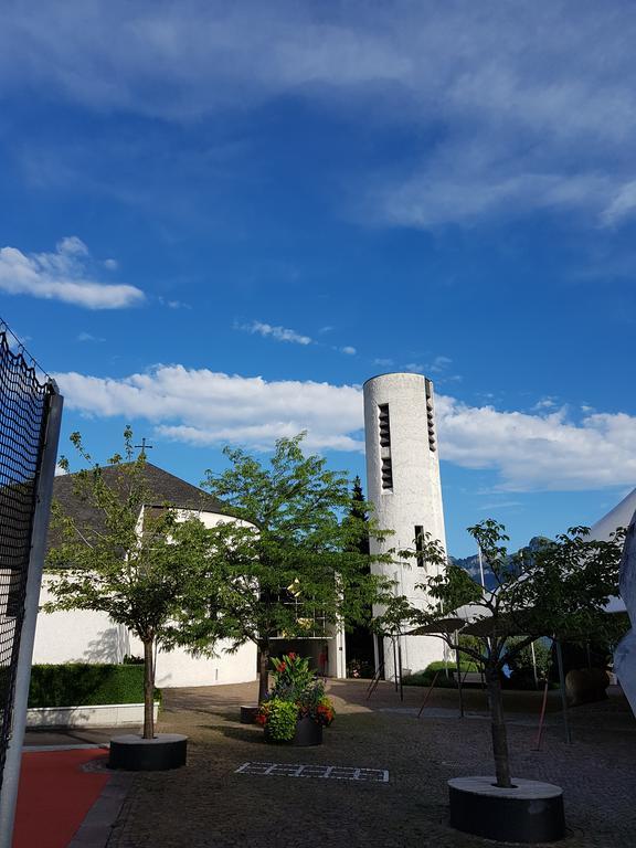 Bed And Breakfast Krone Schellenberg Exterior foto